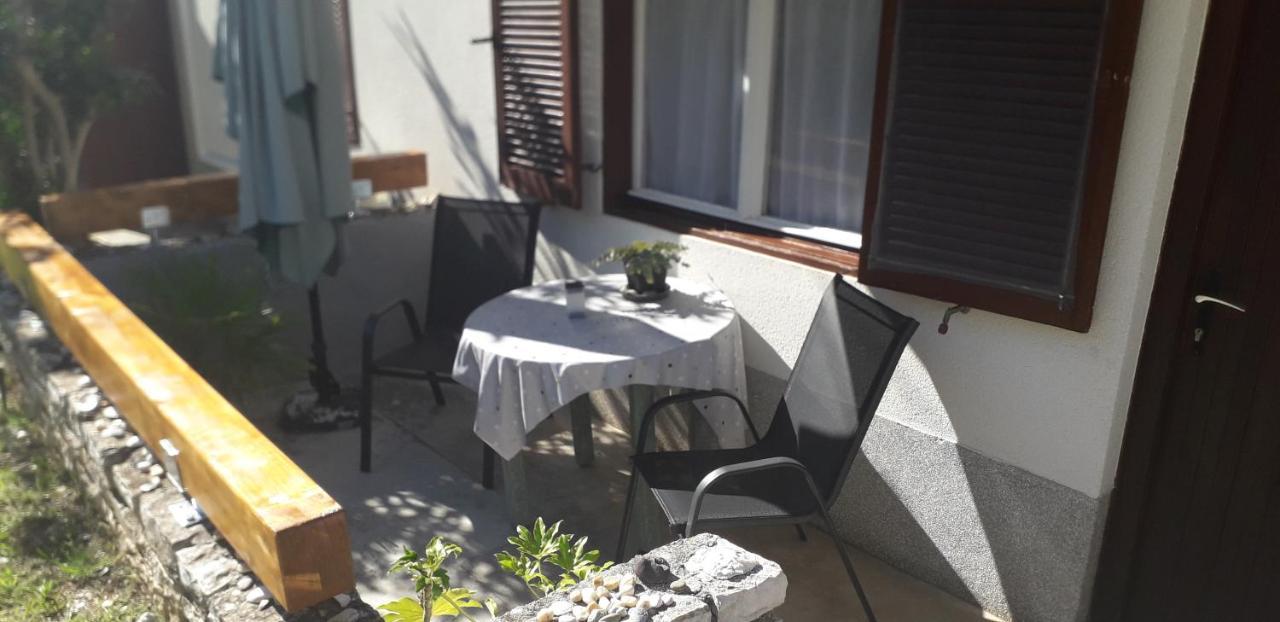 Apartments Villa Anton Porec Exterior photo